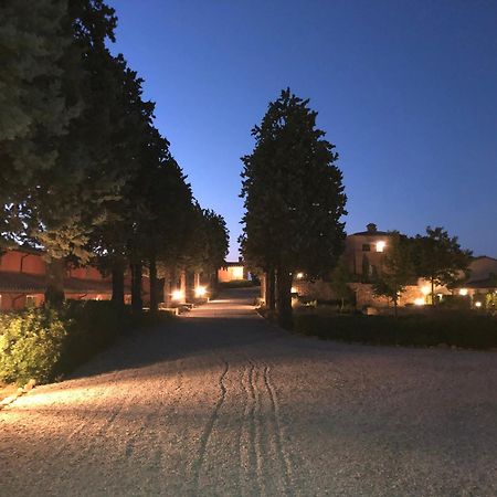 Cignella Garden Villas In Tuscany Trequanda Exterior photo
